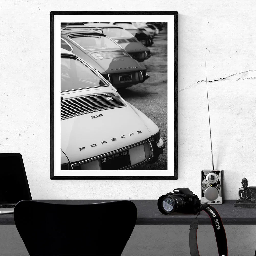 Portrait of Middle Ages Black and White Sports Car Posters and Prints Canvas Painting Wall Art Pictures Home Bar Room Decoration